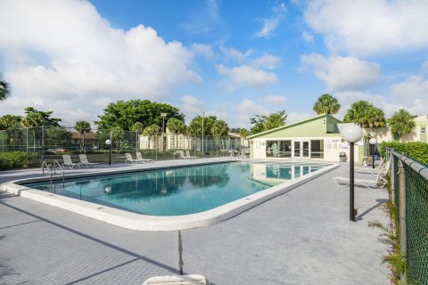 Condominio en venta en Coral Springs, Florida, 1 dormitorio, 63.17 m2 № 1007337 - foto 19