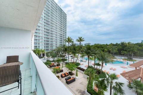 Copropriété à vendre à Sunny Isles Beach, Floride: 2 chambres, 141.3 m2 № 1007286 - photo 22