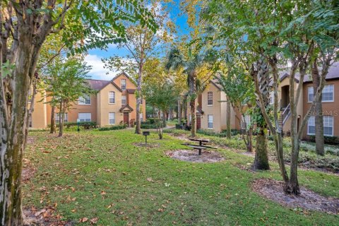 Copropriété à vendre à Orlando, Floride: 2 chambres, 97.64 m2 № 1426677 - photo 2