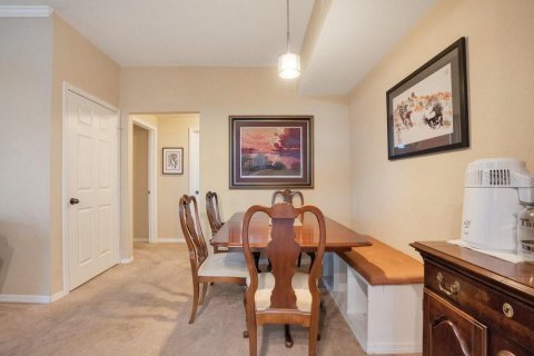 Condo in Orlando, Florida, 2 bedrooms  № 1426677 - photo 16