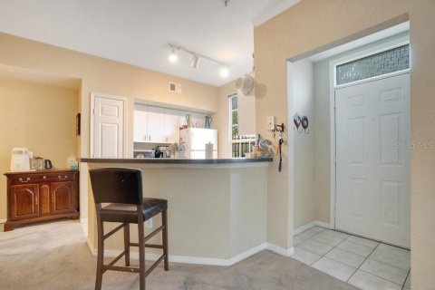 Condo in Orlando, Florida, 2 bedrooms  № 1426677 - photo 7