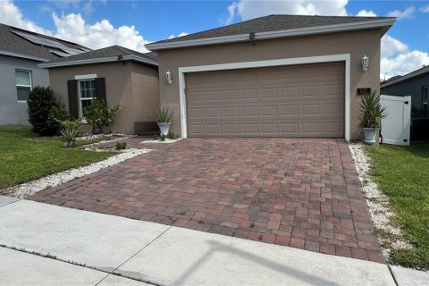 House in Davenport, Florida 4 bedrooms, 164.25 sq.m. № 1379620 - photo 4