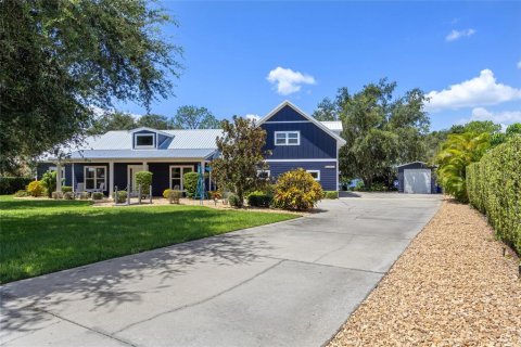 House in Sebring, Florida 5 bedrooms, 367.43 sq.m. № 1318463 - photo 2