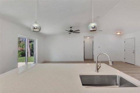 Casa en venta en North Port, Florida, 3 dormitorios, 137.68 m2 № 1318507 - foto 19