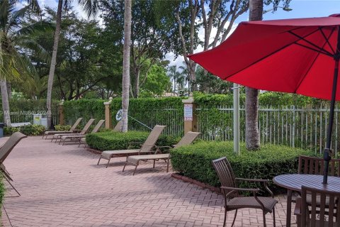 Adosado en venta en Doral, Florida, 3 dormitorios, 112.41 m2 № 1292062 - foto 7