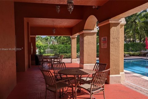 Adosado en venta en Doral, Florida, 3 dormitorios, 112.41 m2 № 1292062 - foto 4