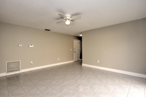 House in Port Charlotte, Florida 3 bedrooms, 96.99 sq.m. № 941320 - photo 7