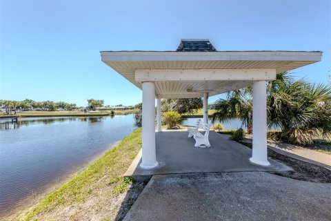 Immobilier commercial à vendre à Rotonda, Floride: 234.67 m2 № 1134047 - photo 16