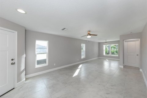 Immobilier commercial à vendre à Rotonda, Floride: 234.67 m2 № 1134047 - photo 25