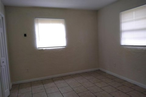 Immobilier commercial à vendre à Ocala, Floride: 12 chambres, 438.87 m2 № 1396443 - photo 13