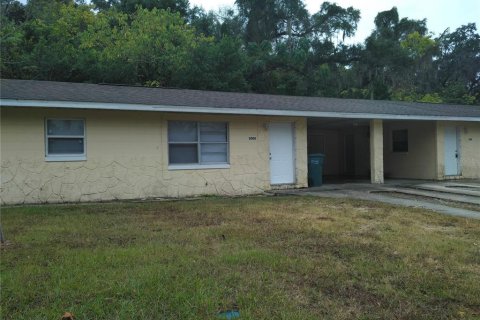 Propiedad comercial en venta en Ocala, Florida, 12 dormitorios, 438.87 m2 № 1396443 - foto 1