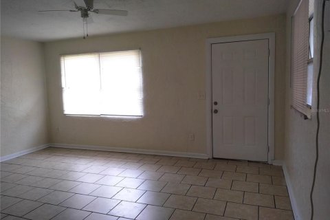 Immobilier commercial à vendre à Ocala, Floride: 12 chambres, 438.87 m2 № 1396443 - photo 10