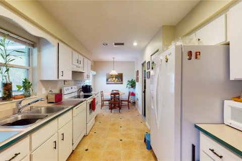 Casa en venta en Lake Wales, Florida, 2 dormitorios, 100.71 m2 № 553169 - foto 4