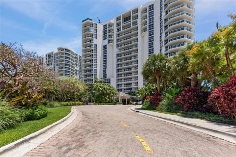 Condominio en venta en Hollywood, Florida, 2 dormitorios, 188.13 m2 № 1168326 - foto 5