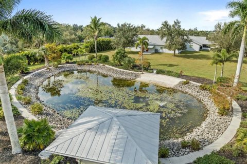 Villa ou maison à vendre à Punta Gorda, Floride: 3 chambres, 217.95 m2 № 877437 - photo 5