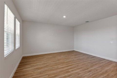 Casa en venta en San Antonio, Florida, 4 dormitorios, 184.41 m2 № 1338632 - foto 8