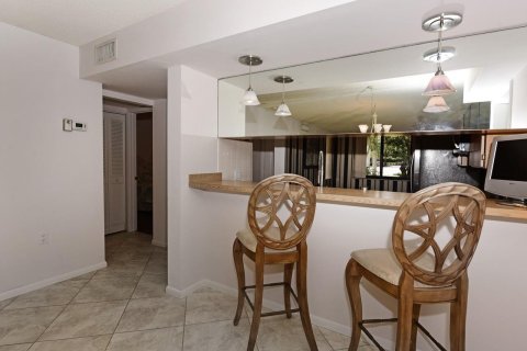 Condo in West Palm Beach, Florida, 2 bedrooms  № 1147008 - photo 20