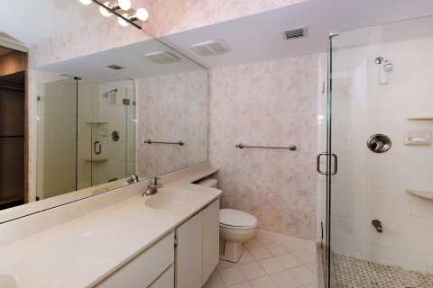 Condo in West Palm Beach, Florida, 2 bedrooms  № 1147008 - photo 11