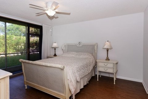 Condo in West Palm Beach, Florida, 2 bedrooms  № 1147008 - photo 13