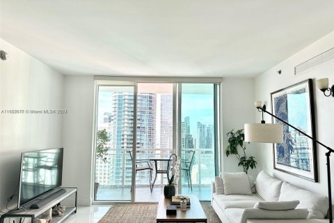 Condo in Miami, Florida, 2 bedrooms  № 1370752 - photo 5