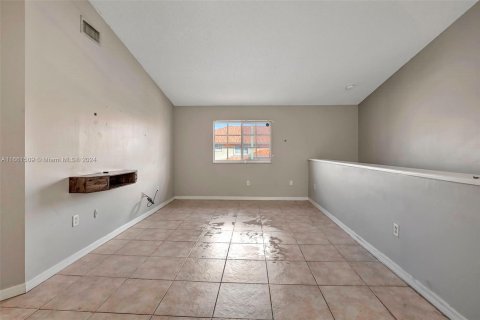 Copropriété à vendre à Hialeah, Floride: 3 chambres, 117.99 m2 № 1380217 - photo 18