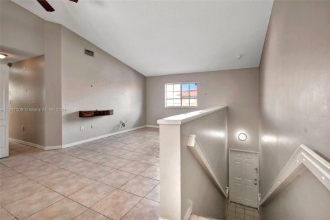 Copropriété à vendre à Hialeah, Floride: 3 chambres, 117.99 m2 № 1380217 - photo 7