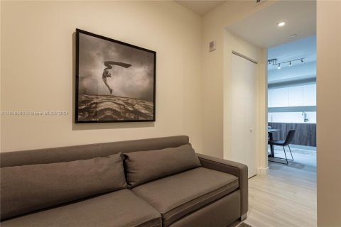 Condo in Aventura, Florida, 2 bedrooms  № 1360652 - photo 15