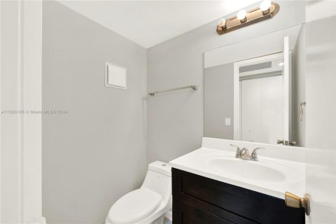 Copropriété à vendre à Boca Raton, Floride: 1 chambre, 66.89 m2 № 1282647 - photo 10