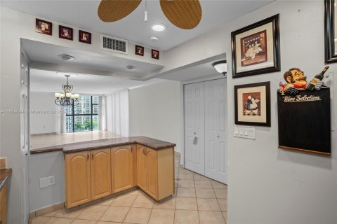 Copropriété à vendre à Aventura, Floride: 2 chambres, 106.28 m2 № 1224227 - photo 14