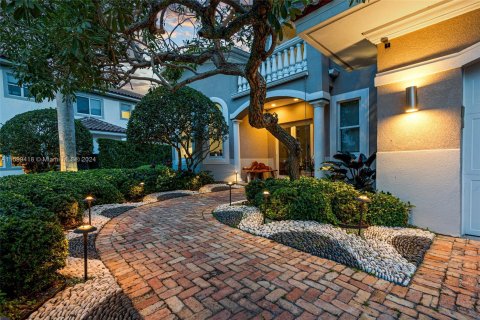 Villa ou maison à vendre à Hollywood, Floride: 4 chambres, 452.25 m2 № 1224260 - photo 9