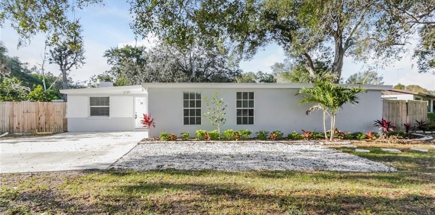 Villa ou maison à Sarasota, Floride 3 chambres, 163.51 m2 № 1371429