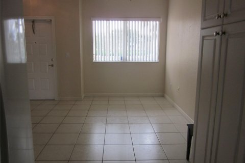 Copropriété à vendre à Tamarac, Floride: 2 chambres, 140.1 m2 № 936683 - photo 23