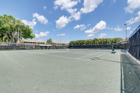 Condo in Delray Beach, Florida, 2 bedrooms  № 994389 - photo 10