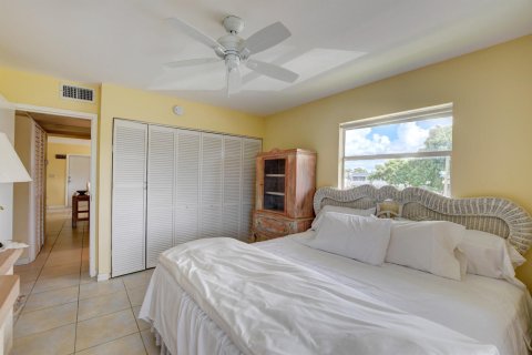 Condo in Delray Beach, Florida, 2 bedrooms  № 994389 - photo 30