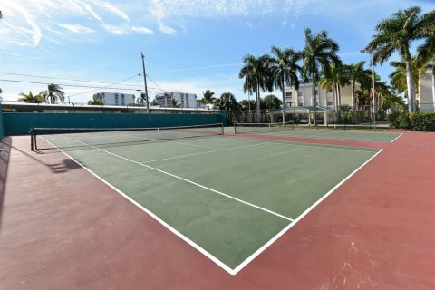 Condominio en venta en Sarasota, Florida, 1 dormitorio, 75.81 m2 № 1343511 - foto 29