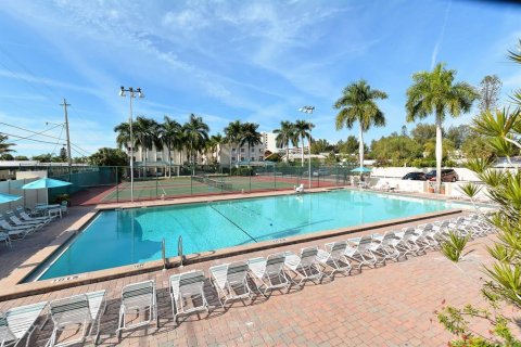 Condominio en venta en Sarasota, Florida, 1 dormitorio, 75.81 m2 № 1343511 - foto 30