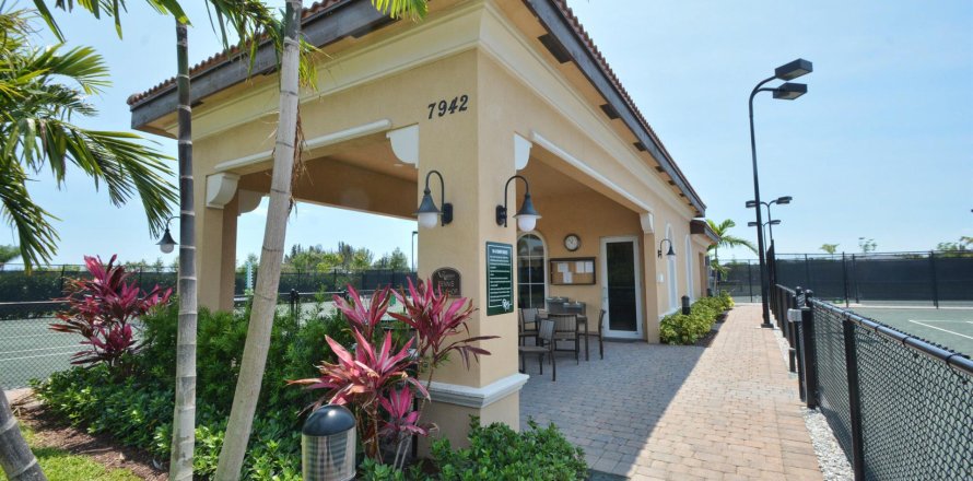 Villa ou maison à Delray Beach, Floride 2 chambres, 173.08 m2 № 1002833