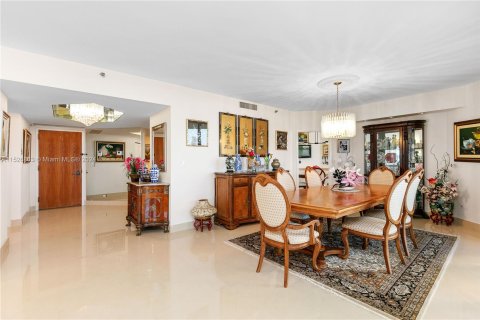 Condo in Aventura, Florida, 2 bedrooms  № 1413538 - photo 5