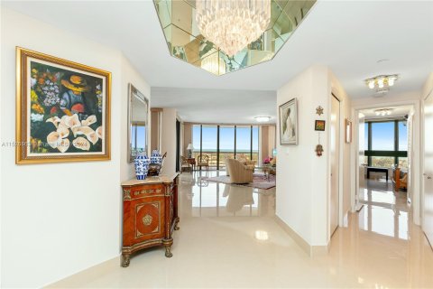 Condo in Aventura, Florida, 2 bedrooms  № 1413538 - photo 2