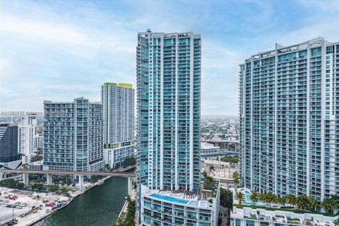 Condominio en venta en Miami, Florida, 2 dormitorios, 124.49 m2 № 1413535 - foto 2