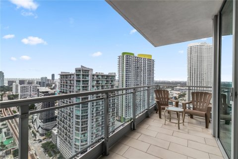 Condominio en venta en Miami, Florida, 2 dormitorios, 124.49 m2 № 1413535 - foto 25