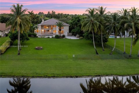 Villa ou maison à vendre à Davie, Floride: 5 chambres, 464.14 m2 № 1333358 - photo 8