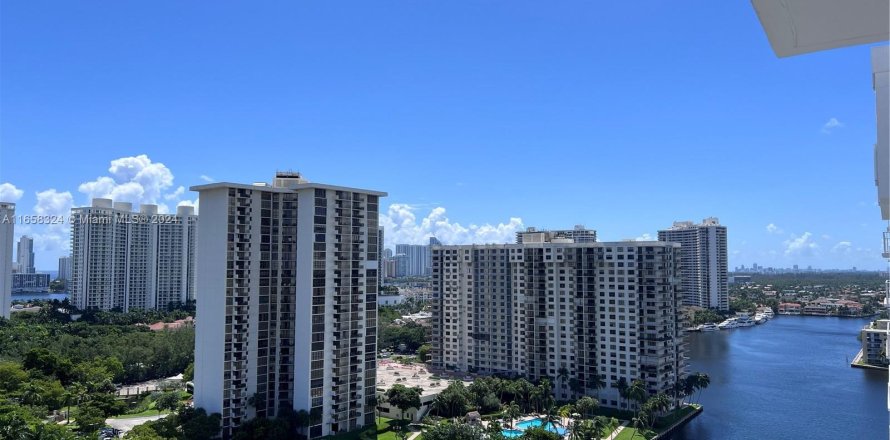 Condo in Aventura, Florida, 3 bedrooms  № 1362450