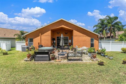 Casa en venta en Wesley Chapel, Florida, 4 dormitorios, 168.15 m2 № 1354953 - foto 27