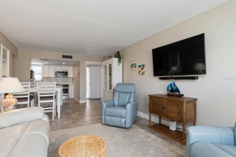 Copropriété à vendre à Punta Gorda, Floride: 2 chambres, 103.49 m2 № 1340372 - photo 21