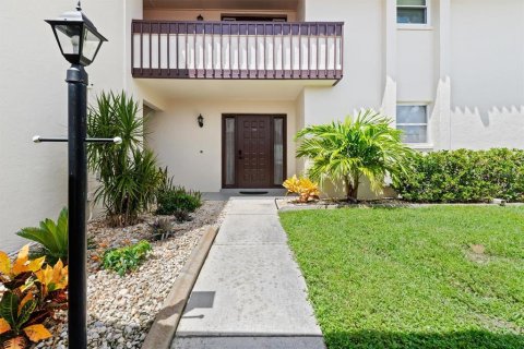 Condo in Punta Gorda, Florida, 2 bedrooms  № 1340372 - photo 1