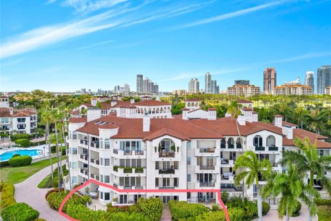 Condo in Miami Beach, Florida, 4 bedrooms  № 1176343 - photo 9