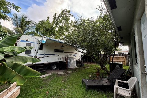 Casa en venta en Miami, Florida, 3 dormitorios, 86.77 m2 № 1333412 - foto 3