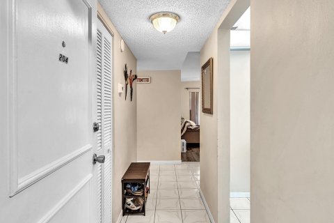 Copropriété à vendre à Coral Springs, Floride: 2 chambres, 99.41 m2 № 1216040 - photo 29