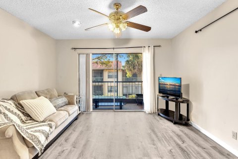 Condo in Coral Springs, Florida, 2 bedrooms  № 1216040 - photo 26